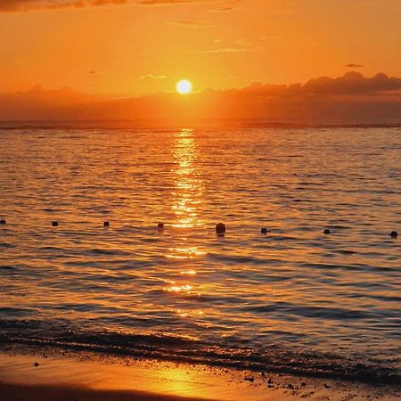 Sunsetview Beach Apartment Flic-en-Flacq 外观 照片