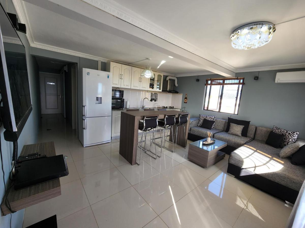 Sunsetview Beach Apartment Flic-en-Flacq 外观 照片